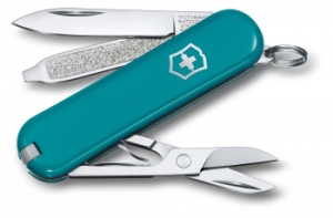   Victorinox Classic Mountain Lake (0.6223.23G) 58 7. .