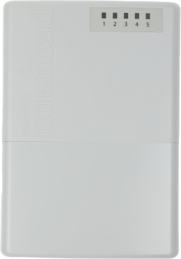  MikroTik RB750P-PBr2  PowerBox with 650MHz CPU, 64MB RAM, 5xLAN (four with PoE out), R