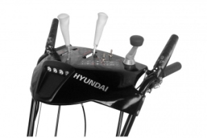  . Hyundai S 7066 7..