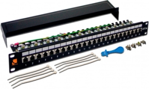 - Lanmaster LAN-PPL24S5E 19 1U 24xRJ45 .5e