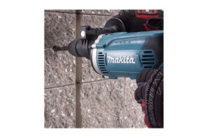   Makita HP1631  710W