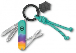   Victorinox Classic SD Sydney Style (0.6223.E222) 58 7.  .