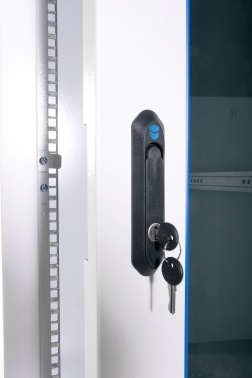     18U (600  600)  ,  