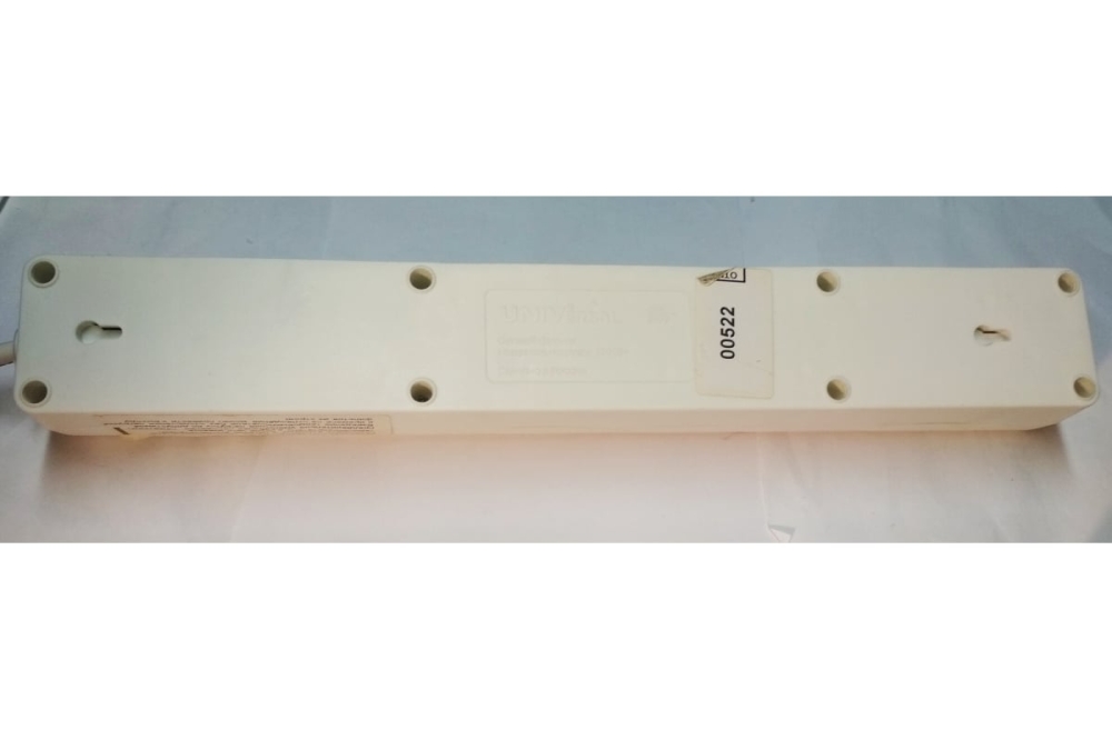   UNIVersal  3x0,75  5 967U-3005