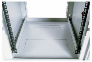  . , 15U, 600x650,   (-15.650) (1 )