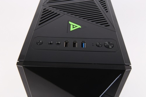  Hiper A68    ATX 1x92mm 2xUSB2.0 1xUSB3.0 audio bott PSU