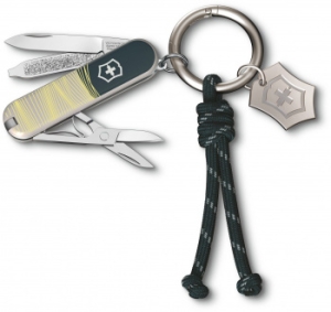   Victorinox Classic SD New York Style (0.6223.E223) 58 7.  .