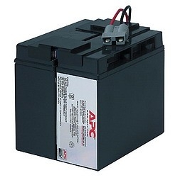  APC RBC7  { SU700/1000XLINET}