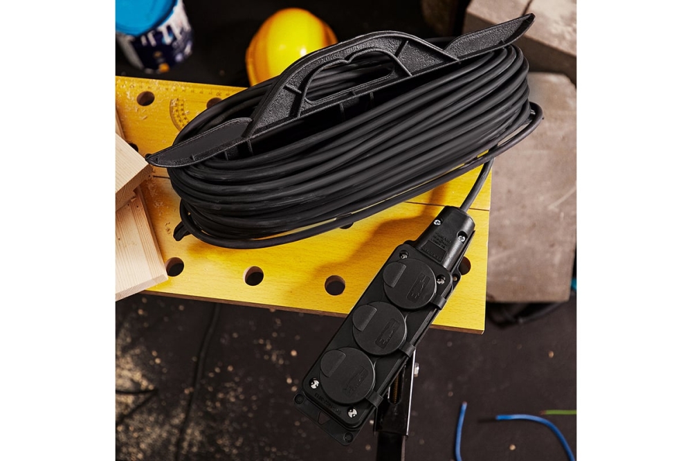 -   REXANT  31.5, 30 , 3 , , /, 16 , 3500 , IP44 (