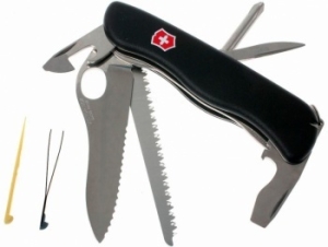   Victorinox Trailmaster One Hand Wavy Edge (0.8463.MW3) 111 12  .