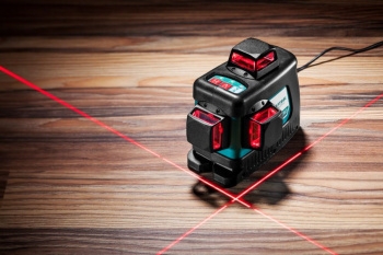   Kraftool 34640-2 ''ll-3d-2'' 360  20 / 70 
