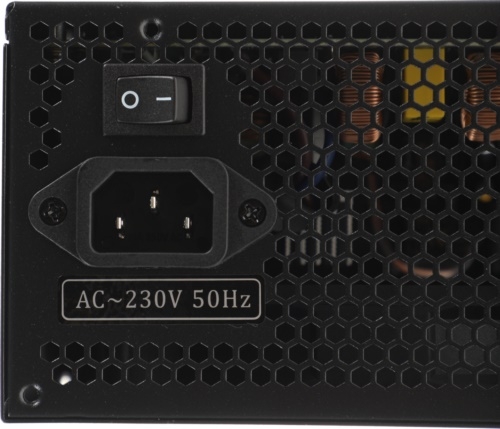   Accord ATX 600W ACC-600W-12 (24+4+4pin) 120mm fan 4xSATA
