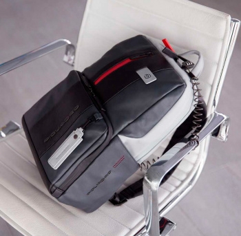  Piquadro Urban CA3214UB00BM/GRN / .