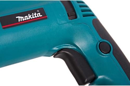   Makita HP2070 1010 :  (  )