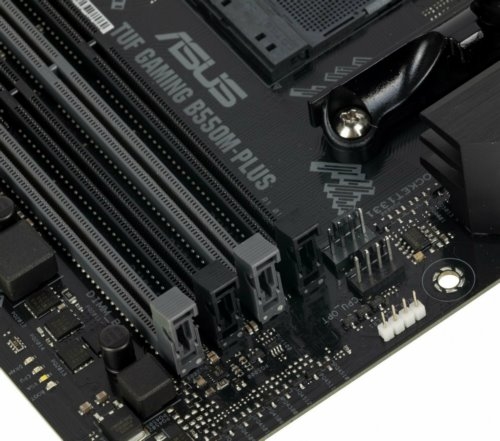   ASUS TUF GAMING B550-PLUS Socket AM4