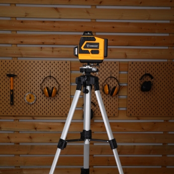   Deko DKLL16 & tripod 1 m