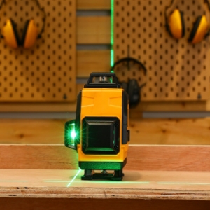   Deko DKLL16 & tripod 1 m