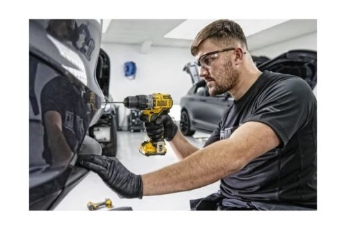 - DeWalt DCD706D2 . :