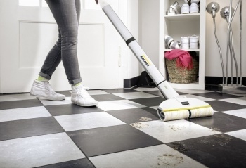   Karcher EWM 2 /