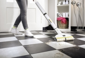   Karcher EWM 2 /