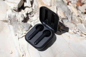   uBear Vibe   bluetooth    (TW03BL01-BD)