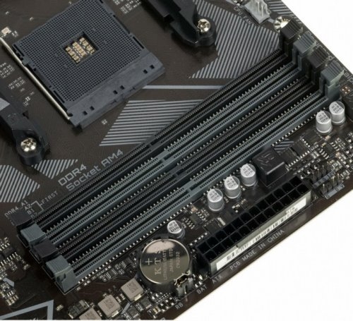   GIGABYTE  B550M DS3H V1.7 Socket AM4