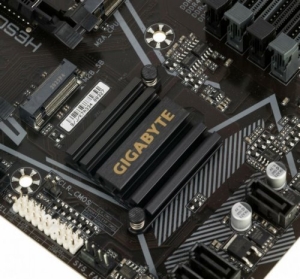   GIGABYTE  B550M DS3H V1.7 Socket AM4