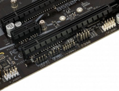   GIGABYTE  B550M DS3H V1.7 Socket AM4