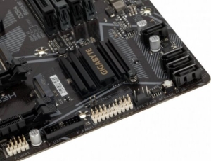   GIGABYTE  B550M DS3H V1.7 Socket AM4