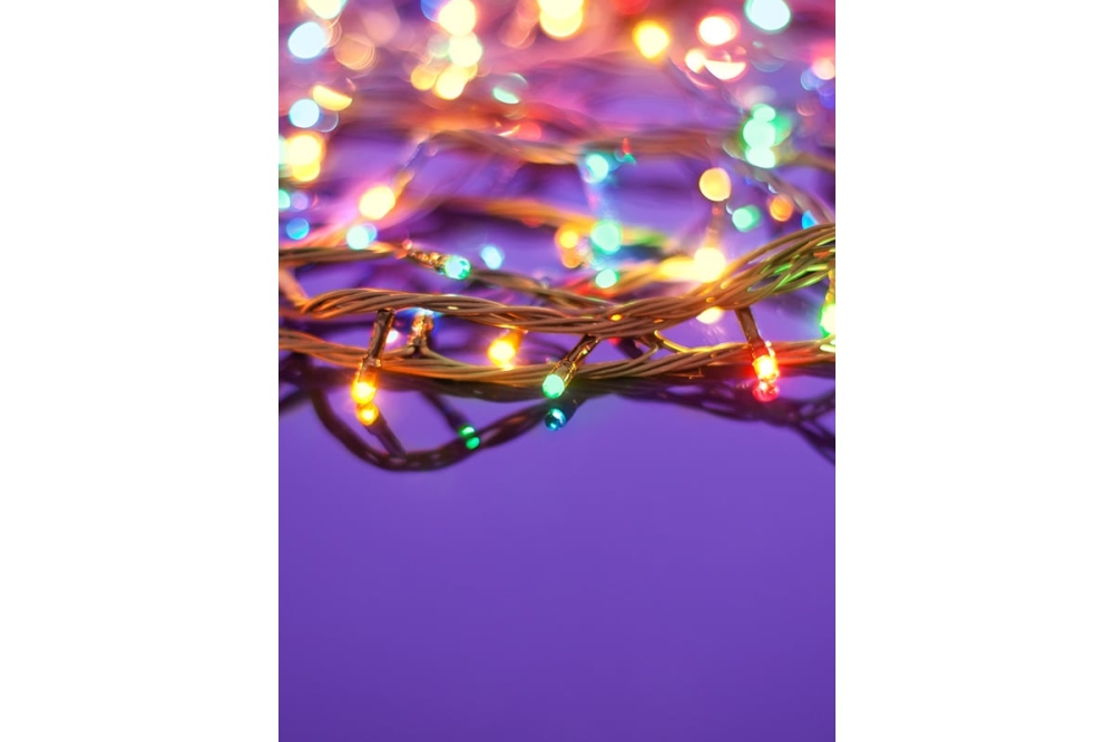   KOC_GIR140LED_RGB 140Led .  12.8